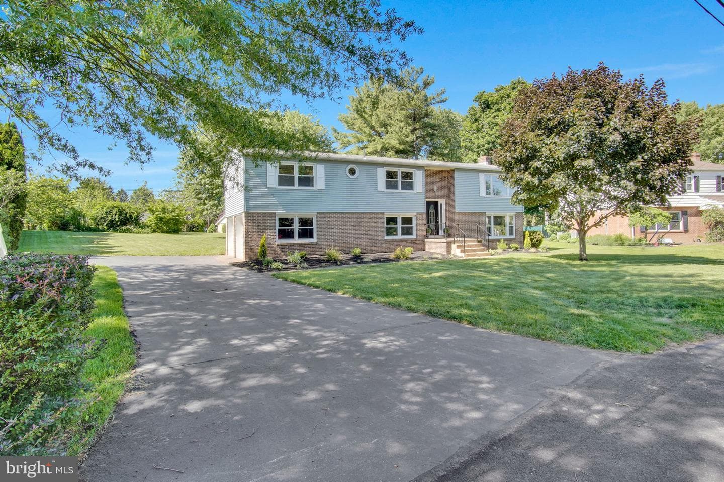 19 Hemlock Drive photo 3