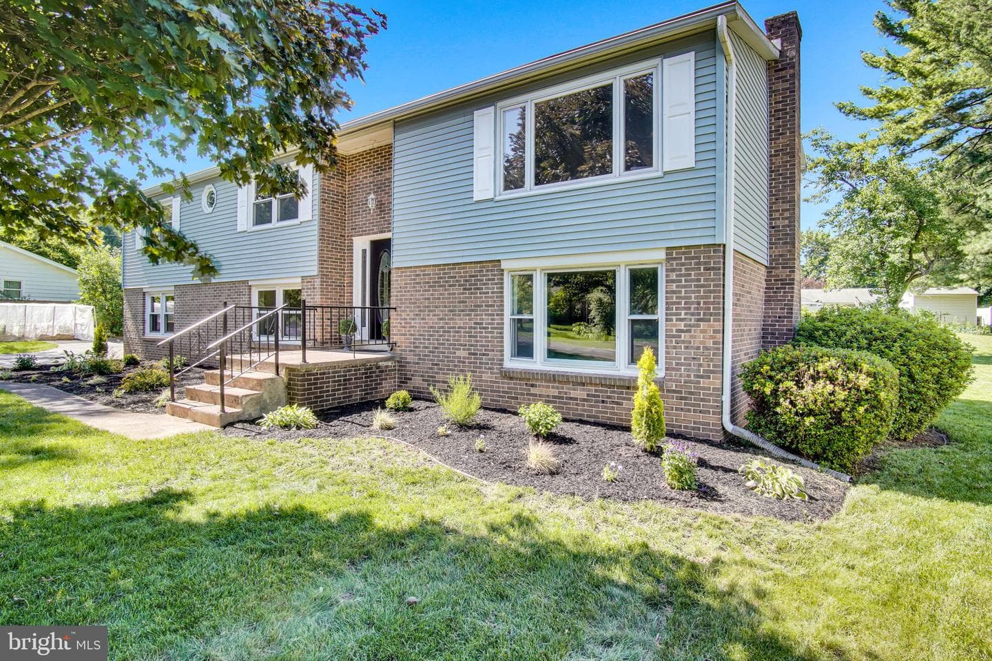 19 Hemlock Drive photo 5