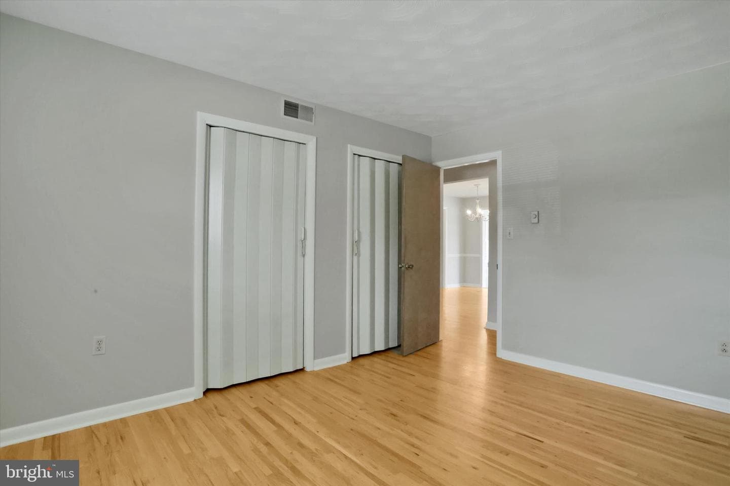 415 Alison Avenue photo 18