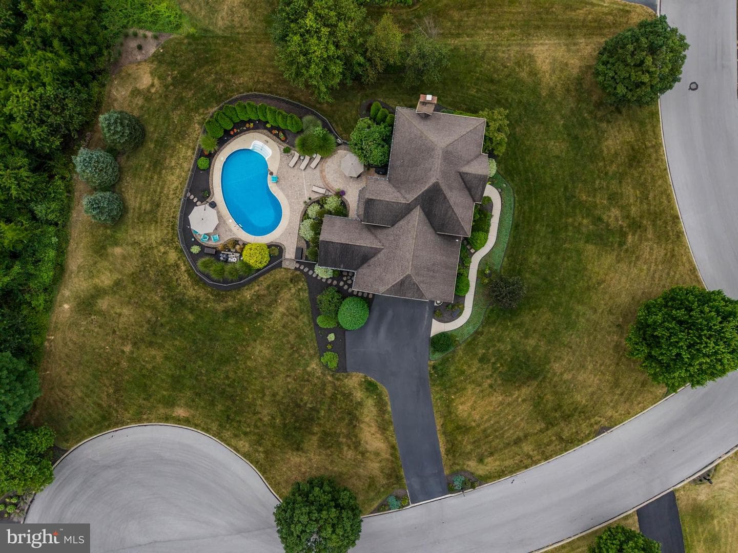 1826 Signal Hill Drive photo 49
