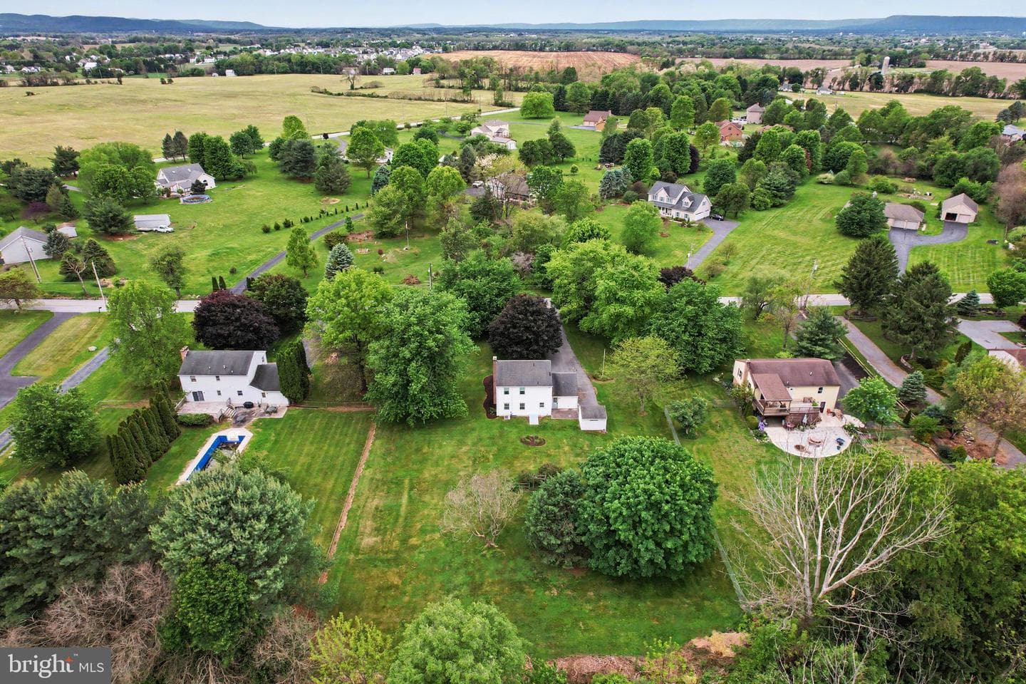 685 S Middlesex Road photo 35