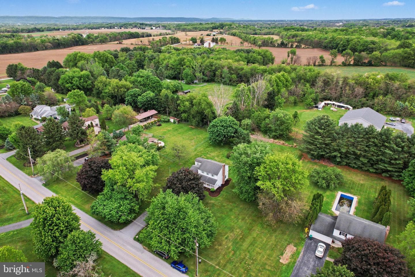 685 S Middlesex Road photo 37