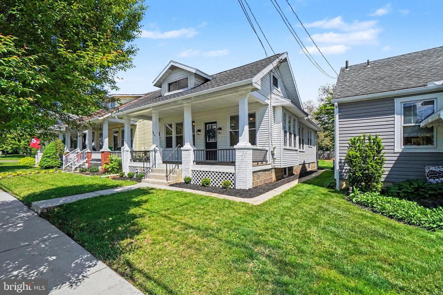 329 Franklin Street photo 4