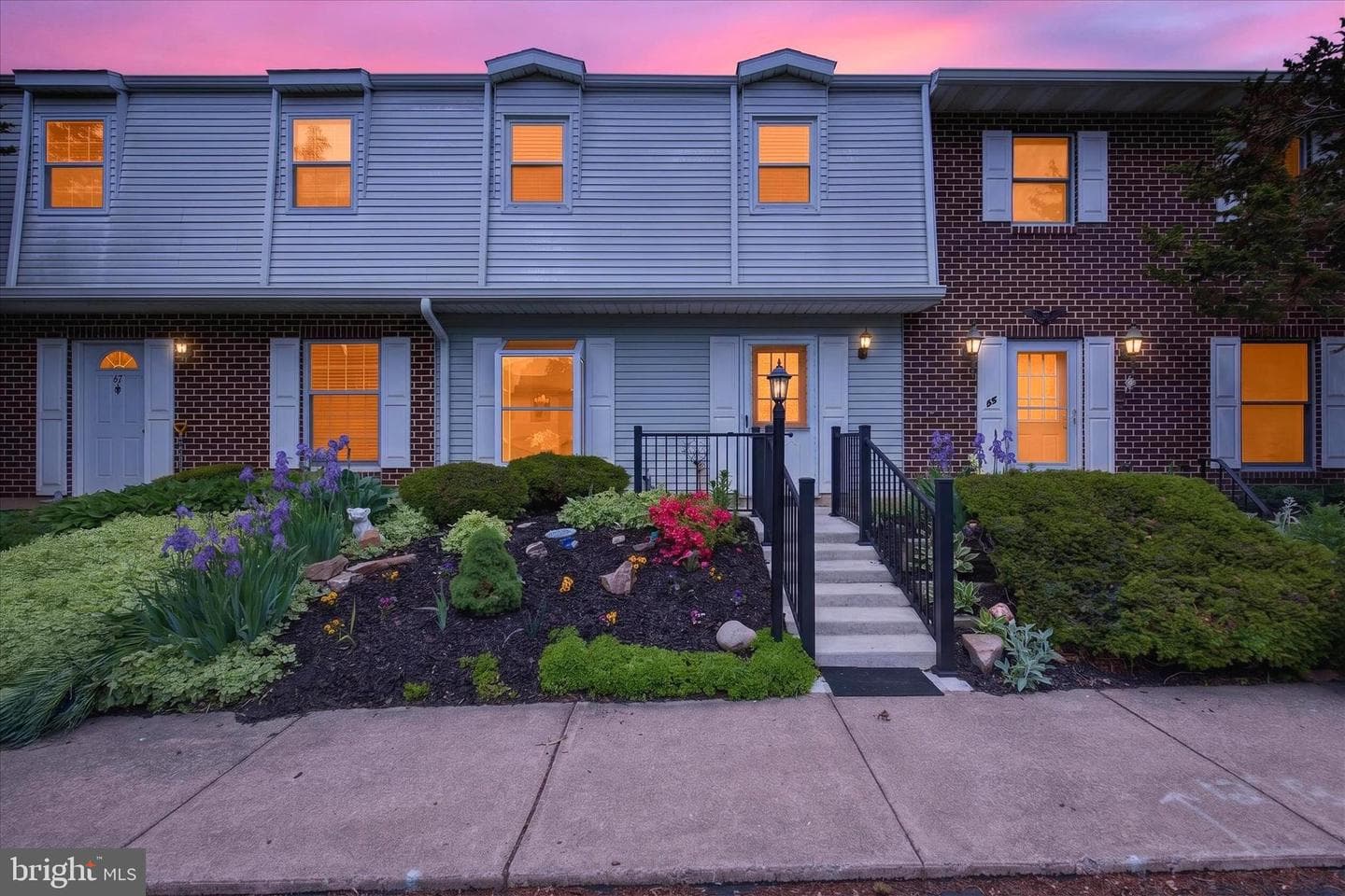 68 Drexel Place photo 2