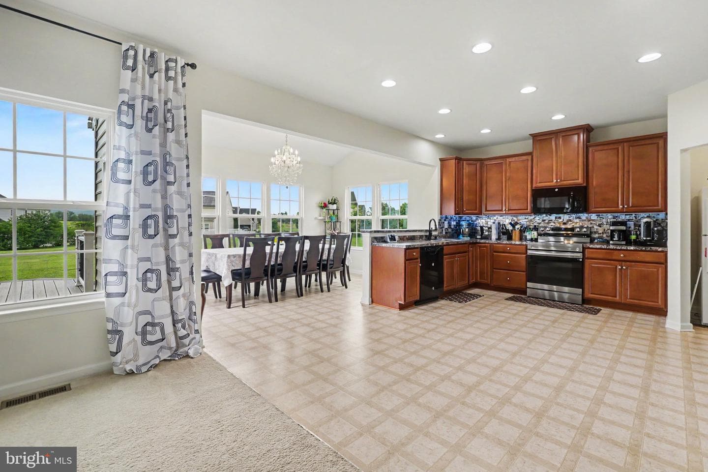 244 Forgedale Drive photo 8