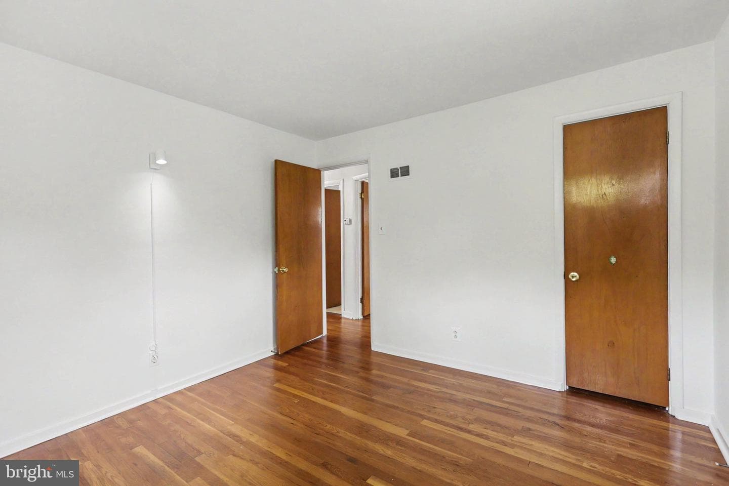 44 Oak Avenue photo 13