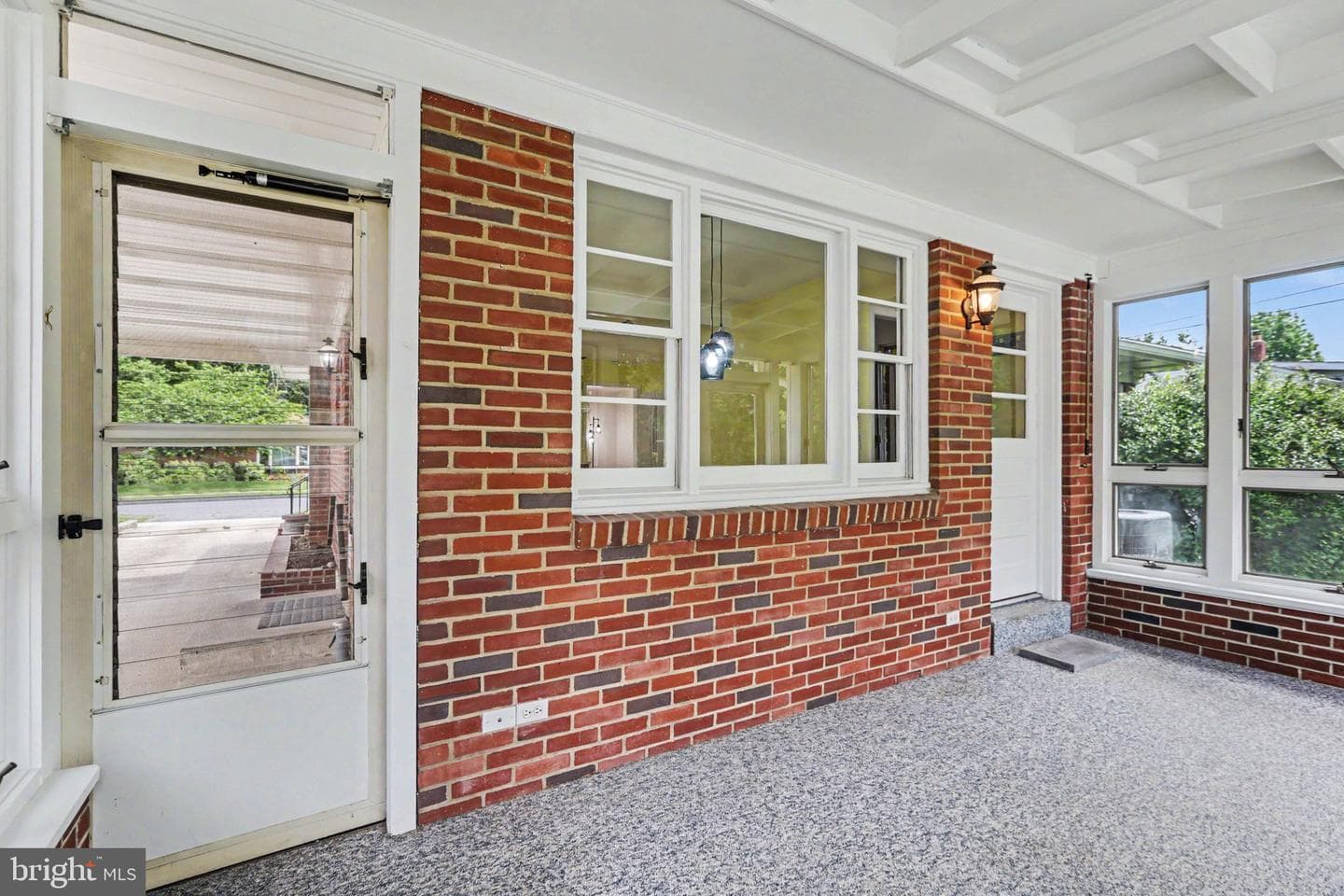 44 Oak Avenue photo 28