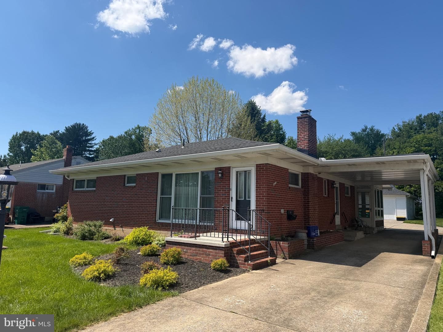 44 Oak Avenue photo 36
