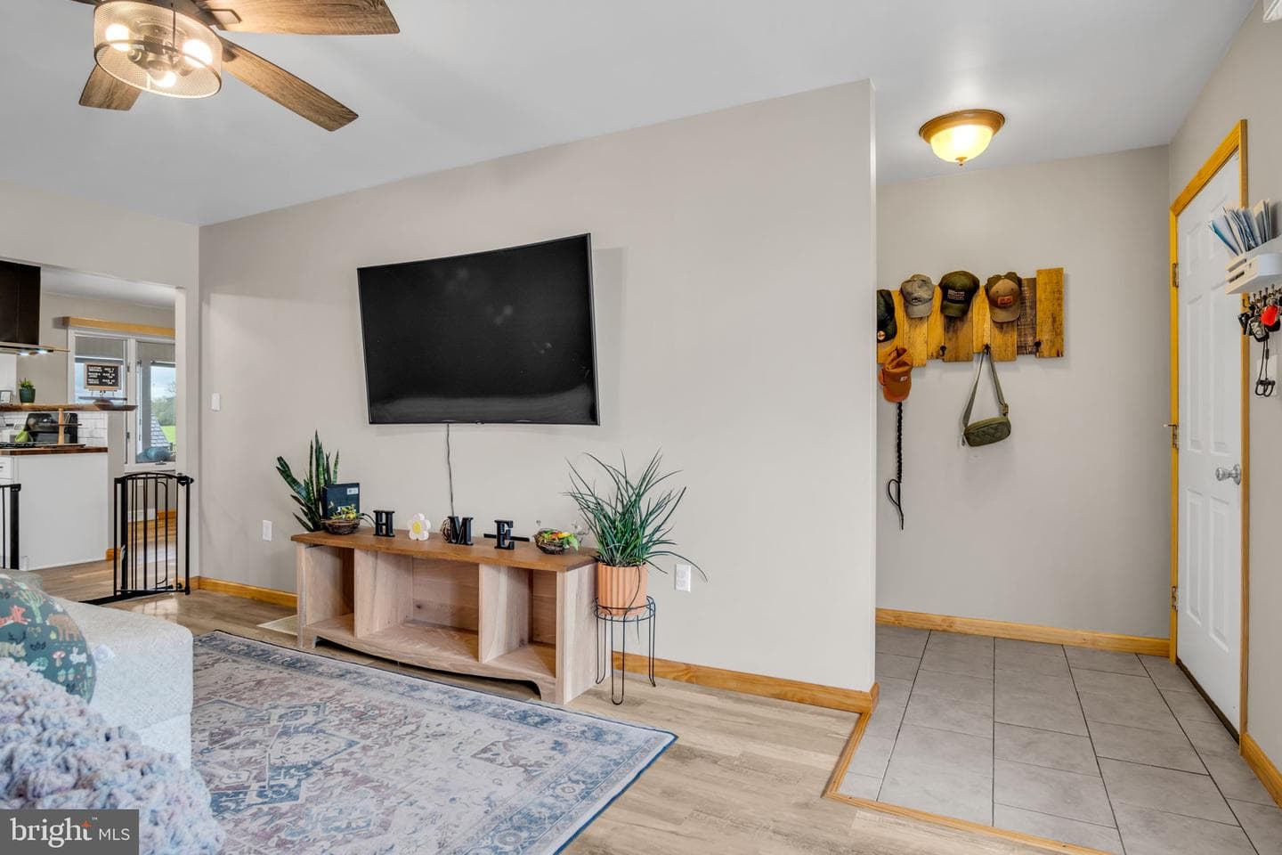 488 Petersburg Road photo 2