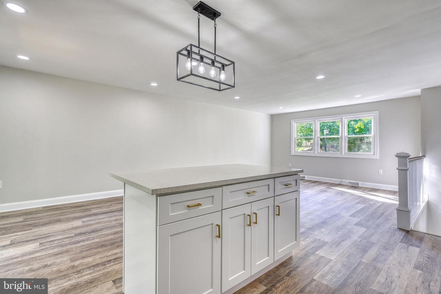 421 Fairway Drive photo 18