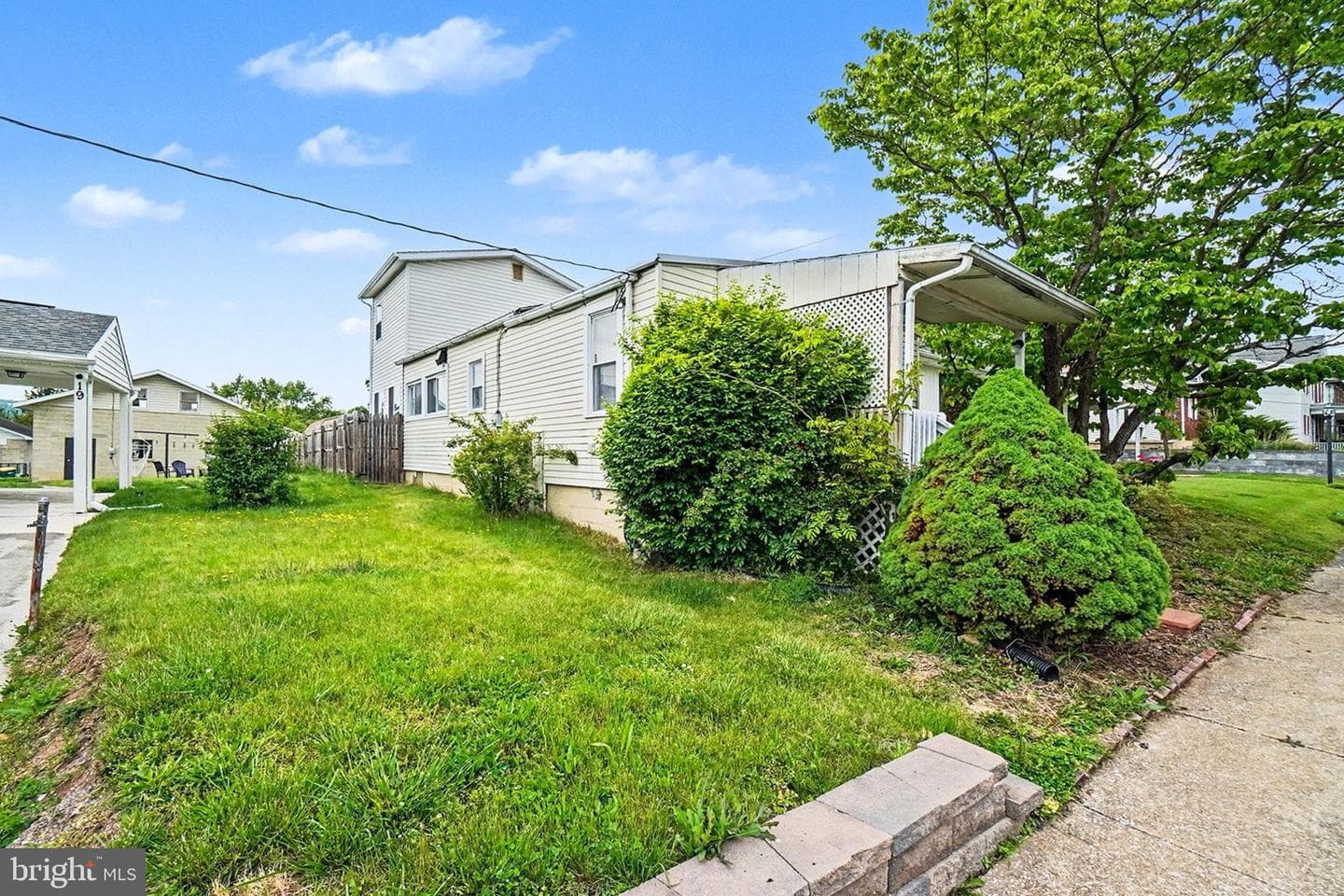 17 W Pine Street photo 28