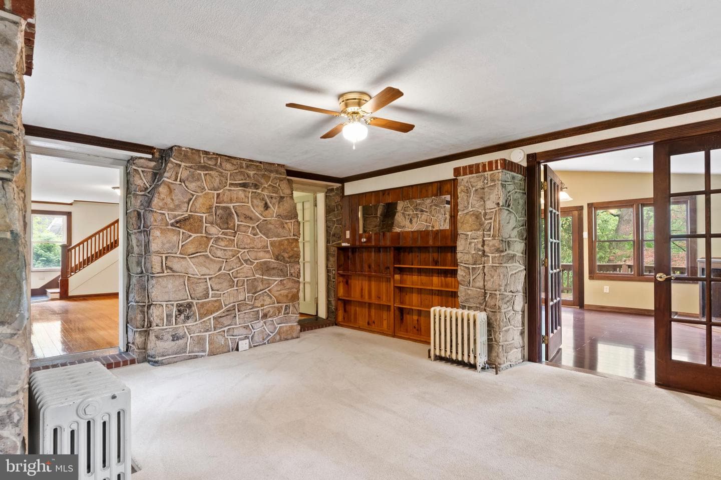 120 Yates St photo 23