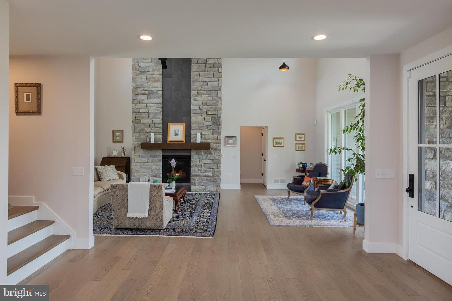 4 Walton Drive photo 10