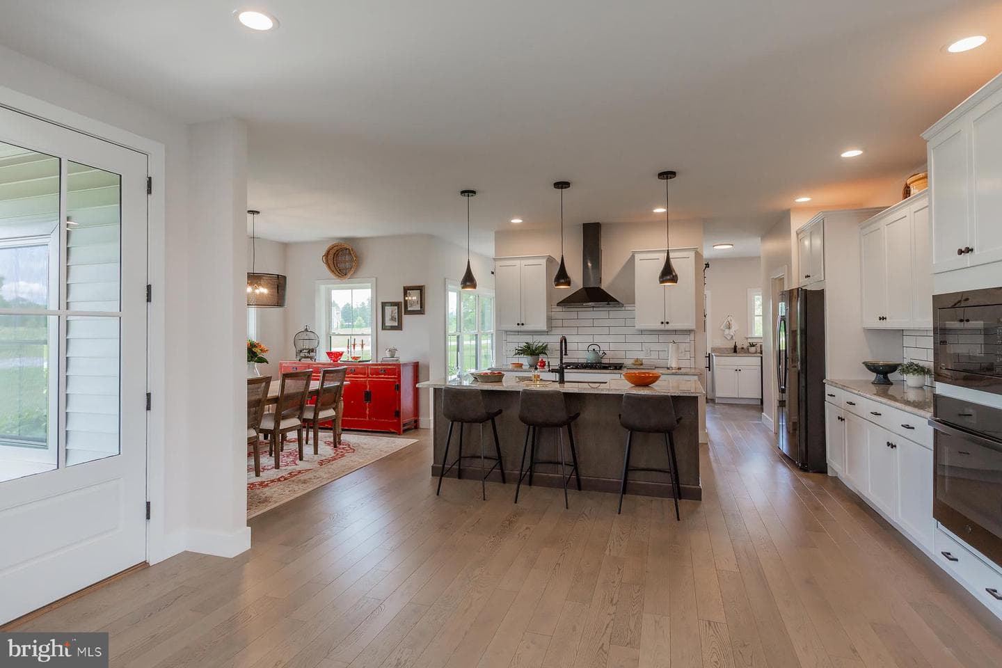 4 Walton Drive photo 13
