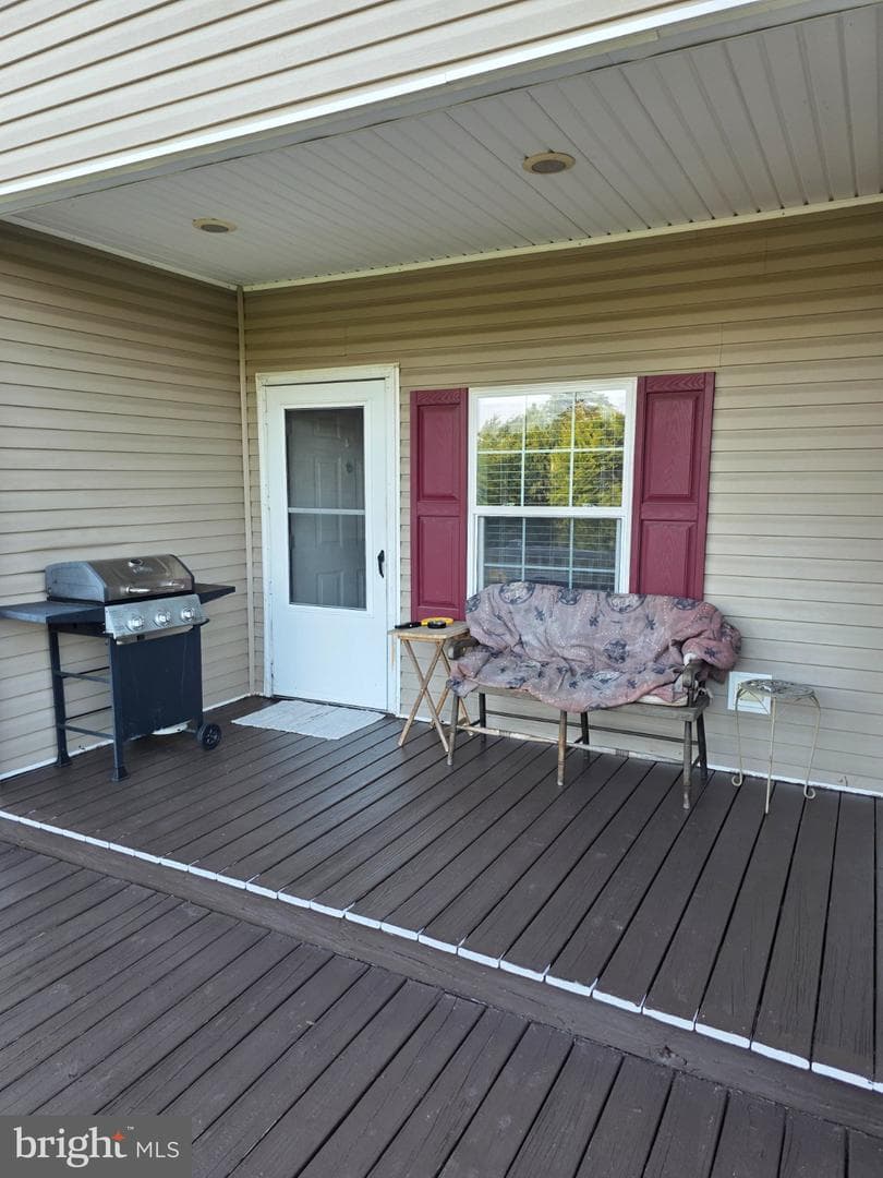 502 Falcon Dr photo 18