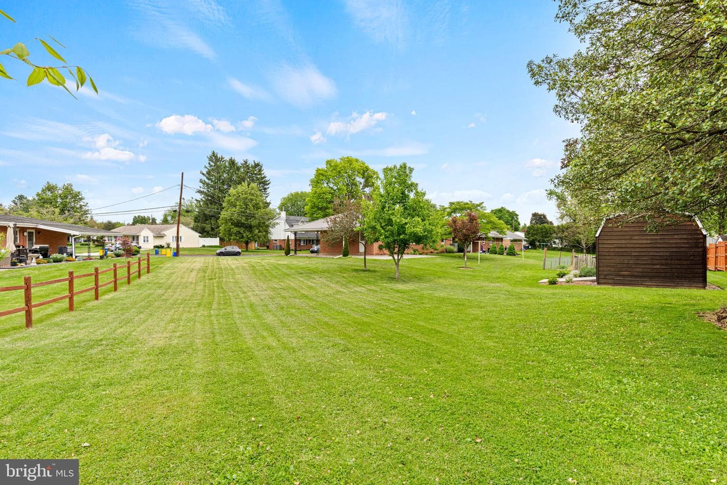 18 Chestnut Street photo 27