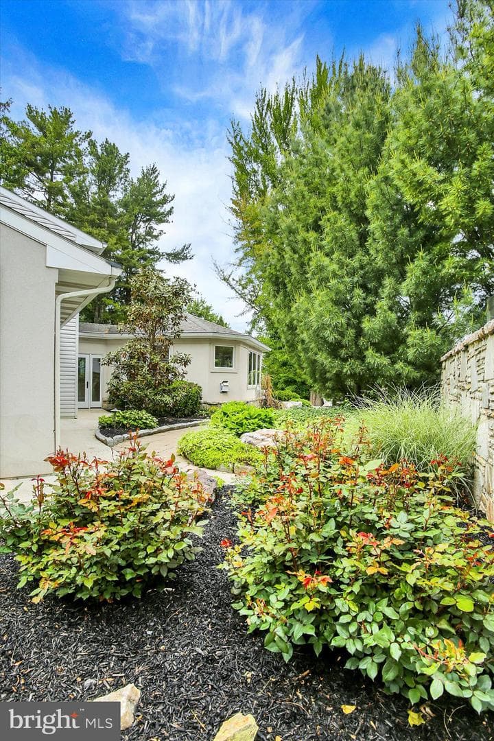 332 Blacklatch Lane photo 41