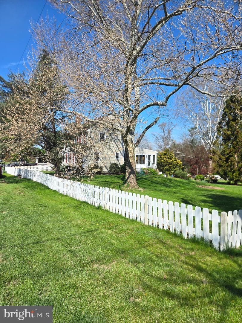 840 Grantham Road photo 8