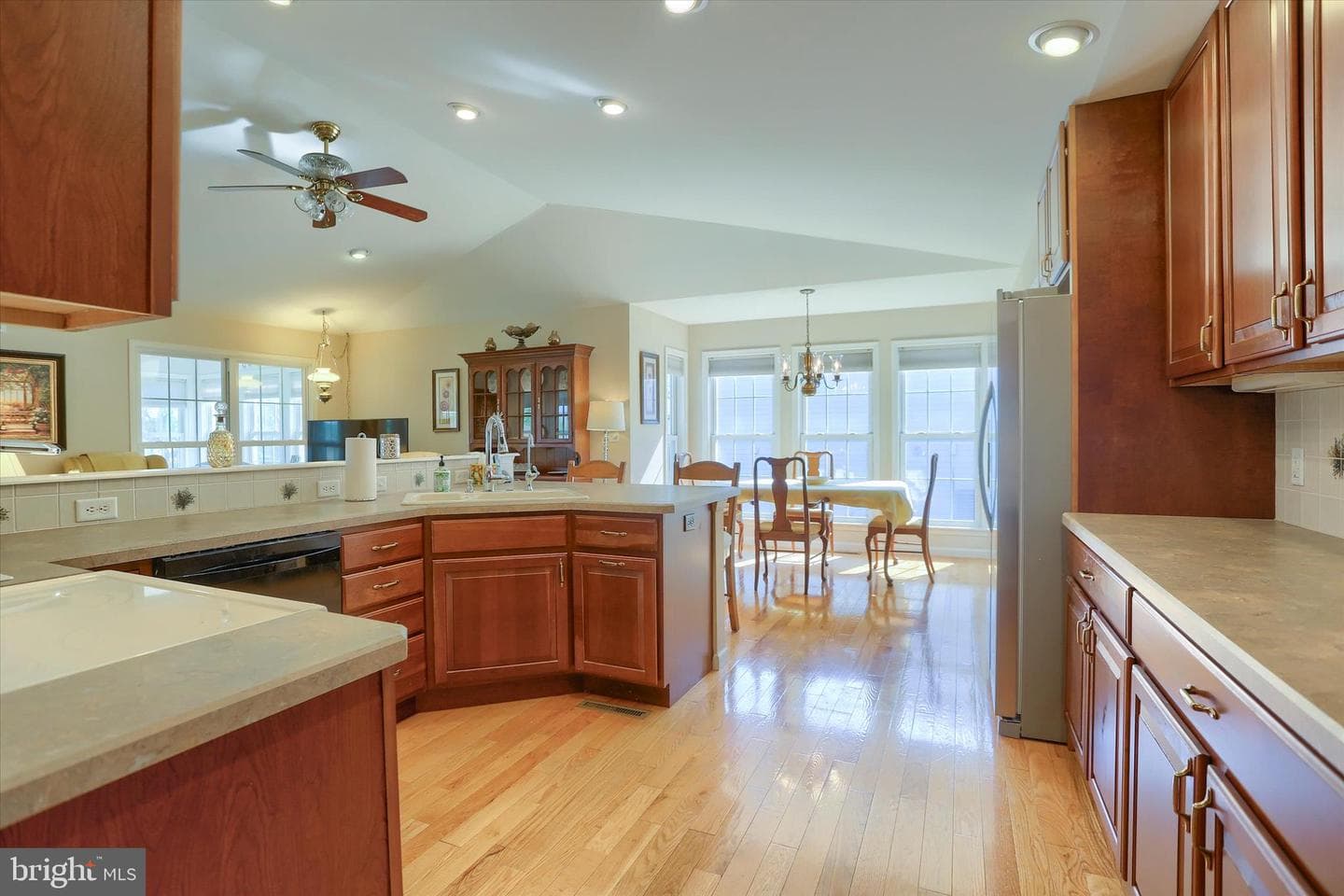 58 Burwick Drive photo 16