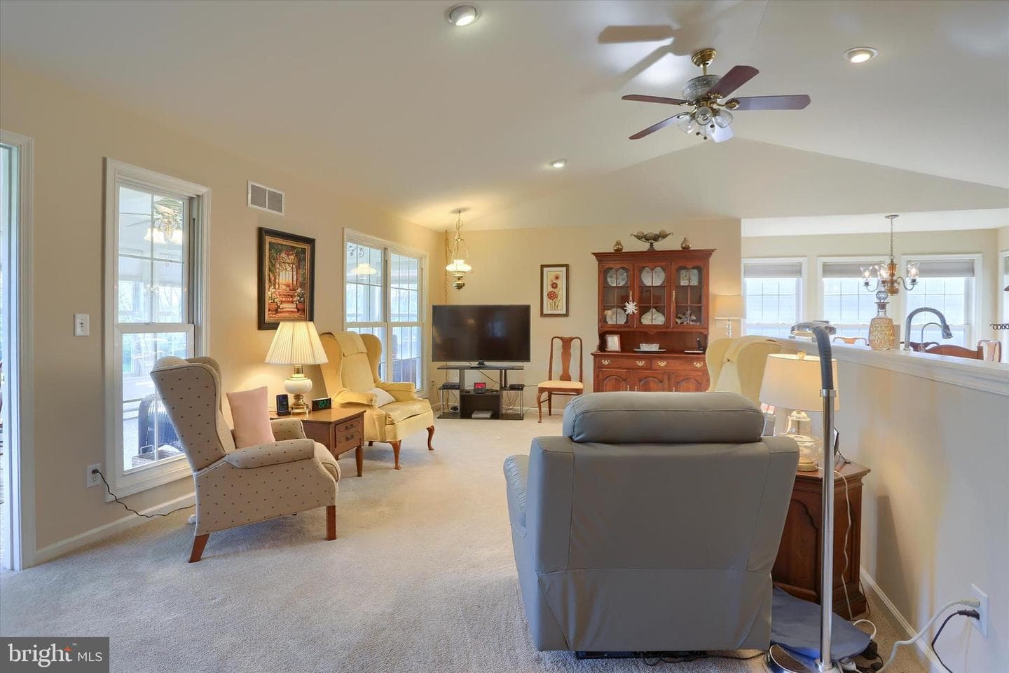 58 Burwick Drive photo 23