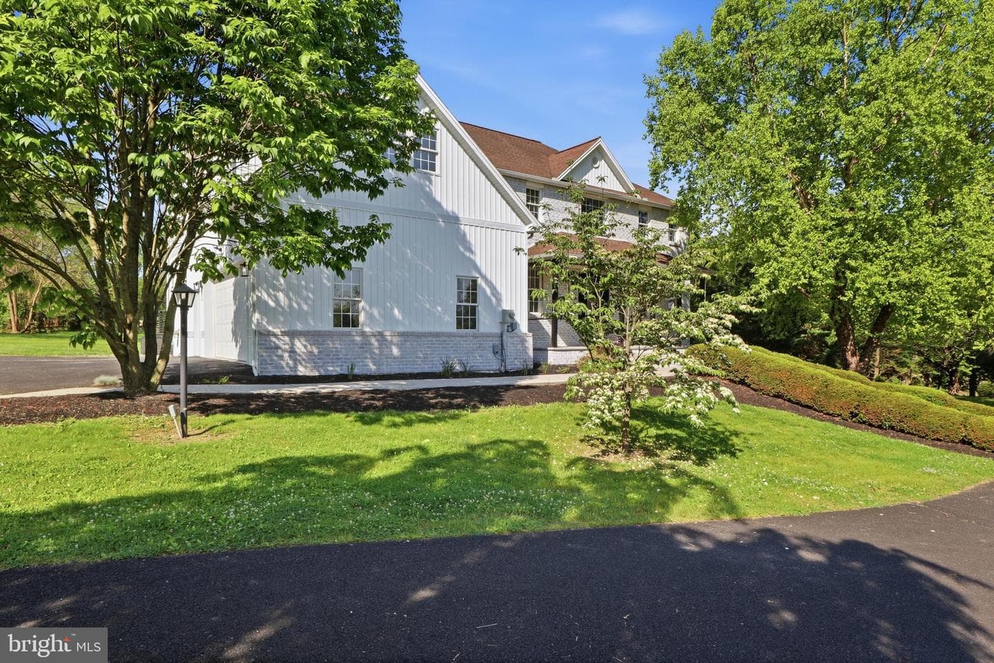 7 Beverly Court photo 7