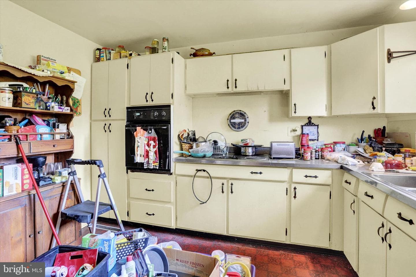 202 Wood Street photo 9