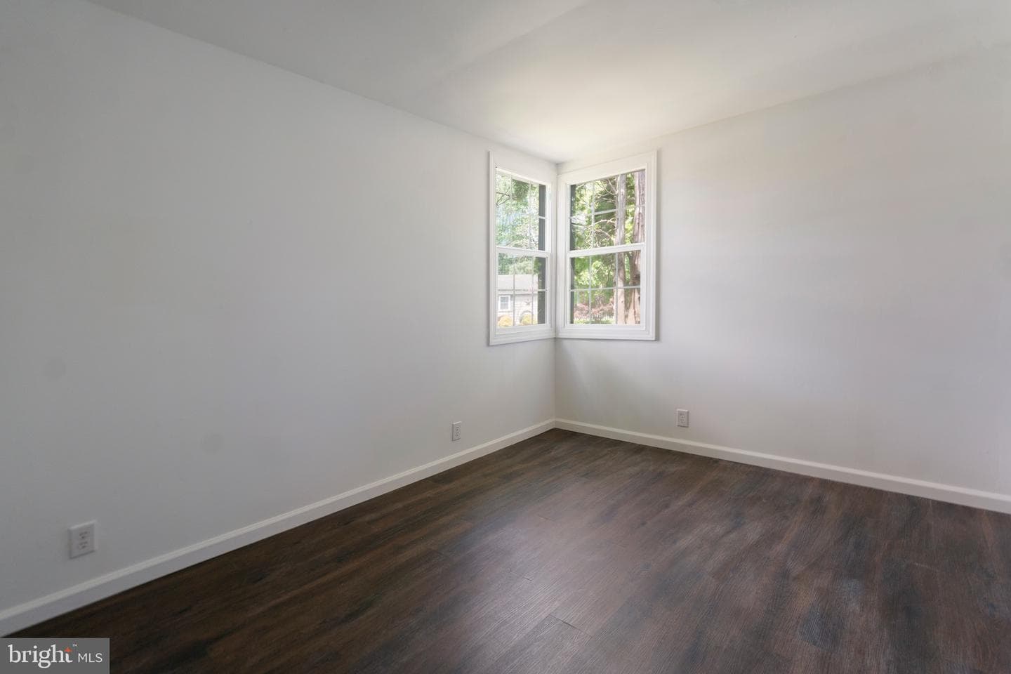 78 Oliver Road photo 9