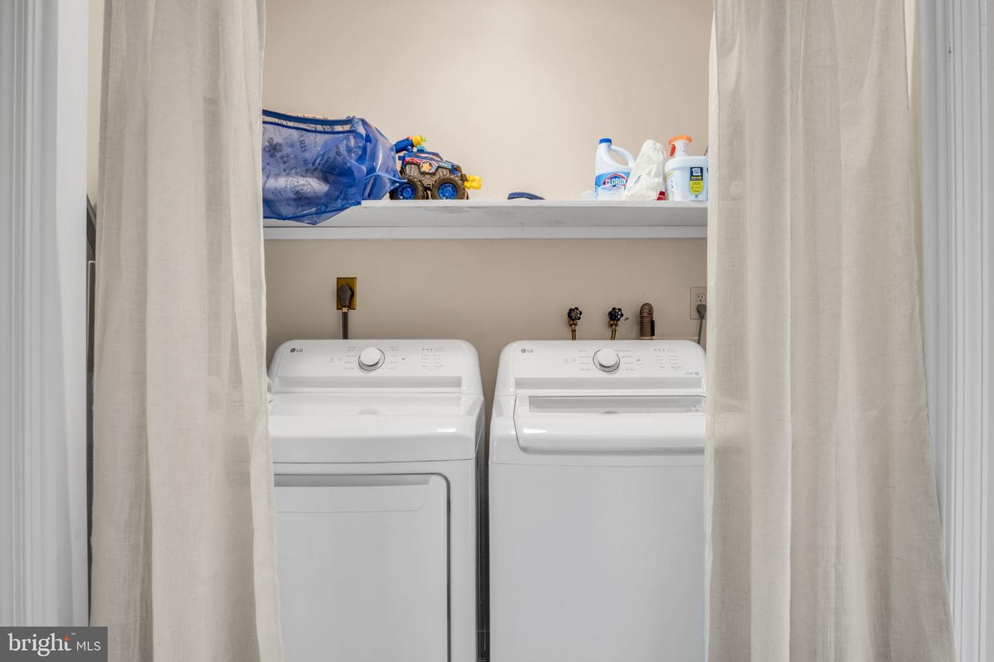140 Fineview Road photo 30
