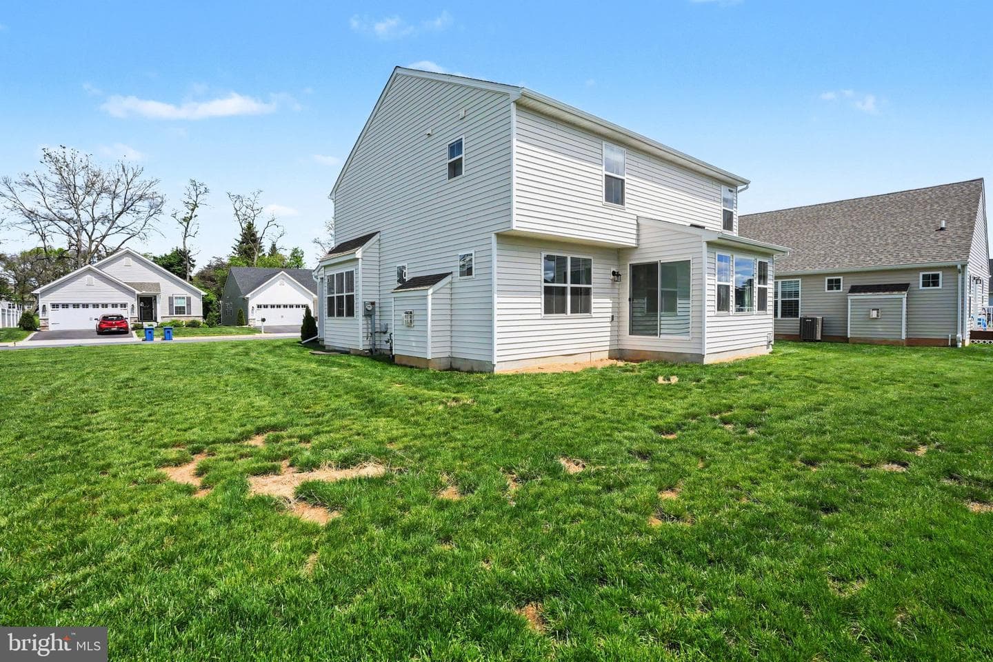 948 W North Street photo 32