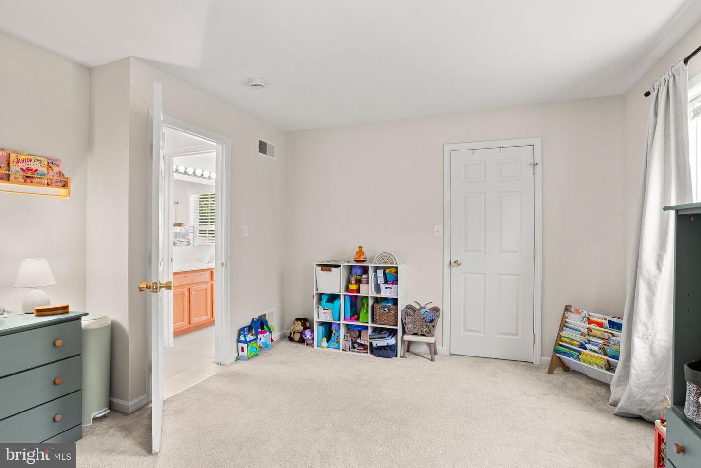 115 Westpoint Drive photo 25