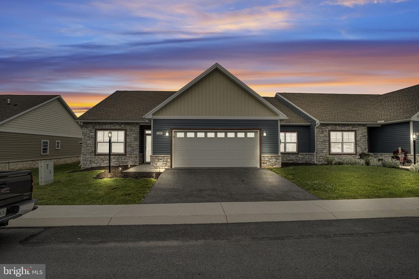 128 Cardinal Drive, Shippensburg