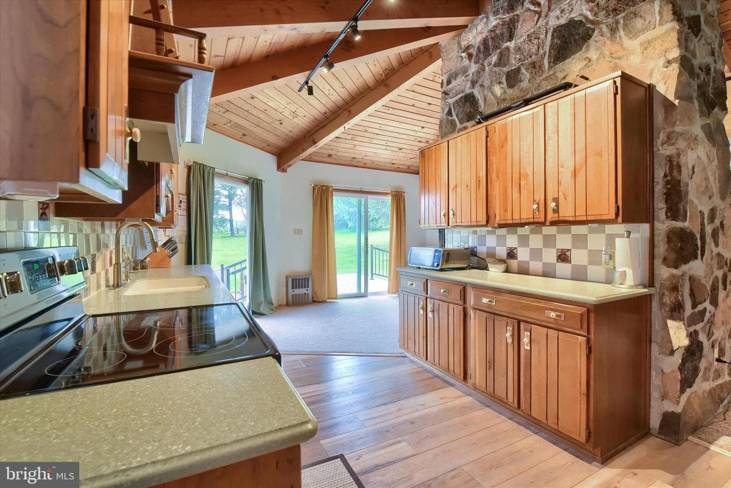 2266 Pine Road photo 15