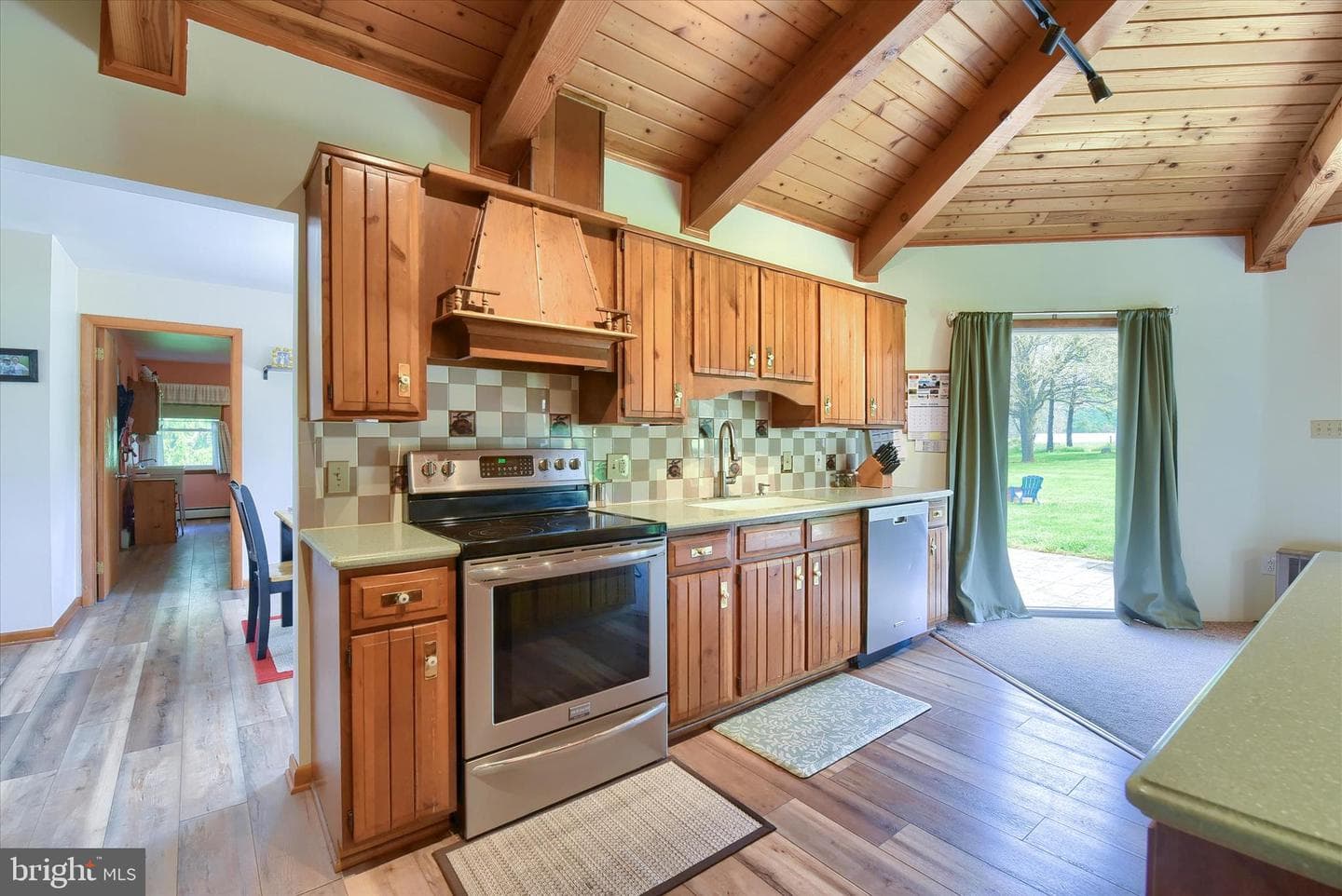 2266 Pine Road photo 16