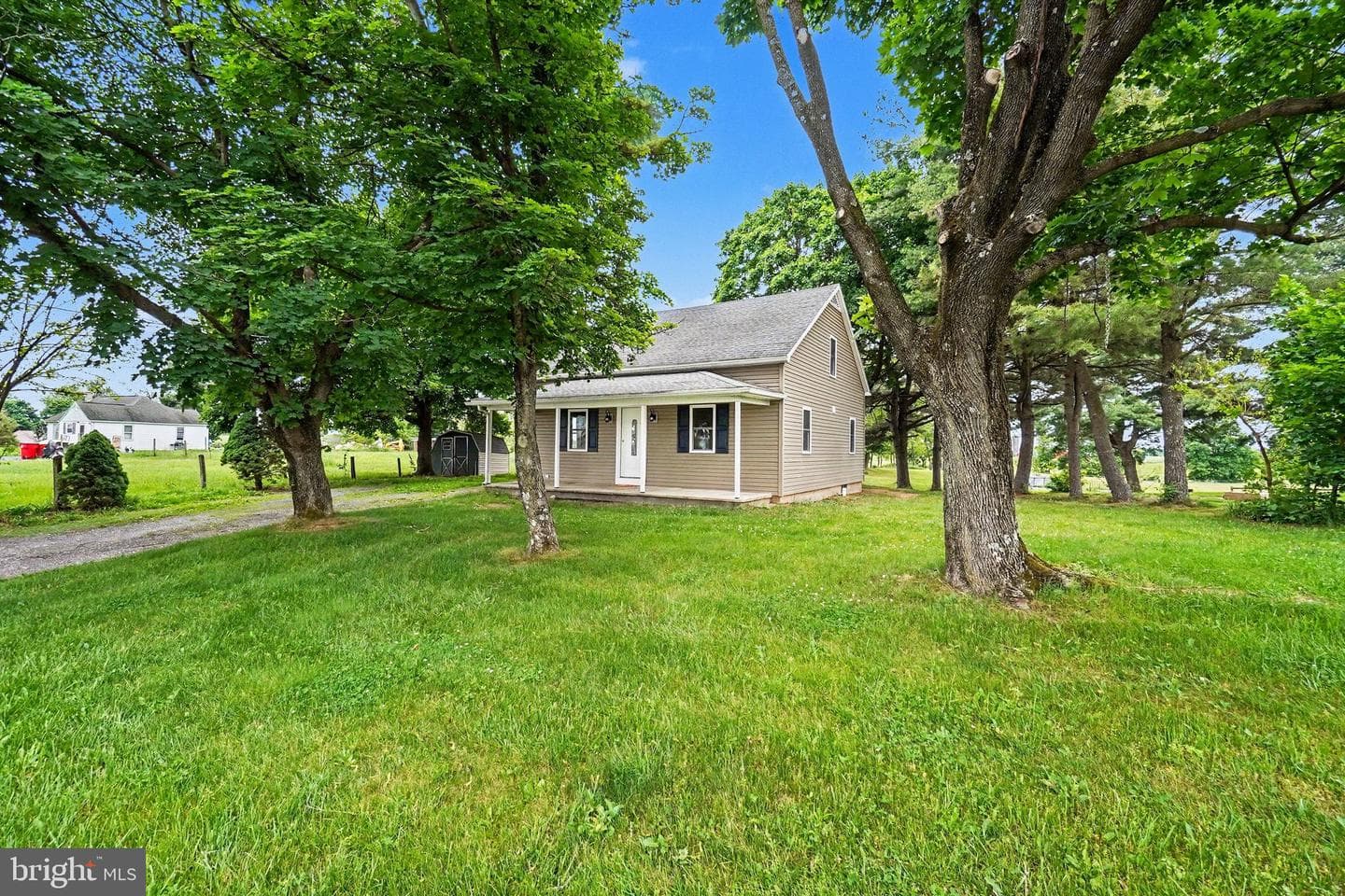 720 Grahams Woods Road photo 28