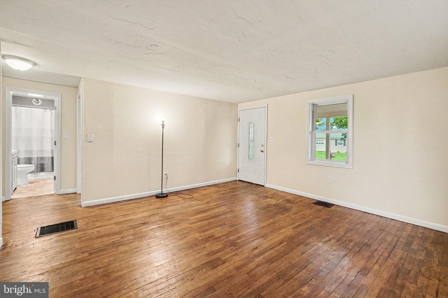 720 Grahams Woods Road photo 3
