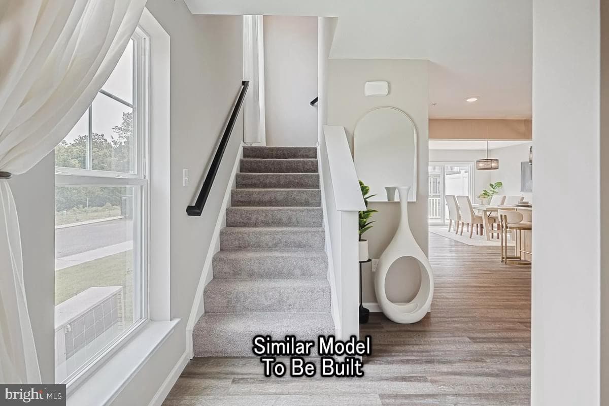 2225 Hampden Court #lot 24 photo 4