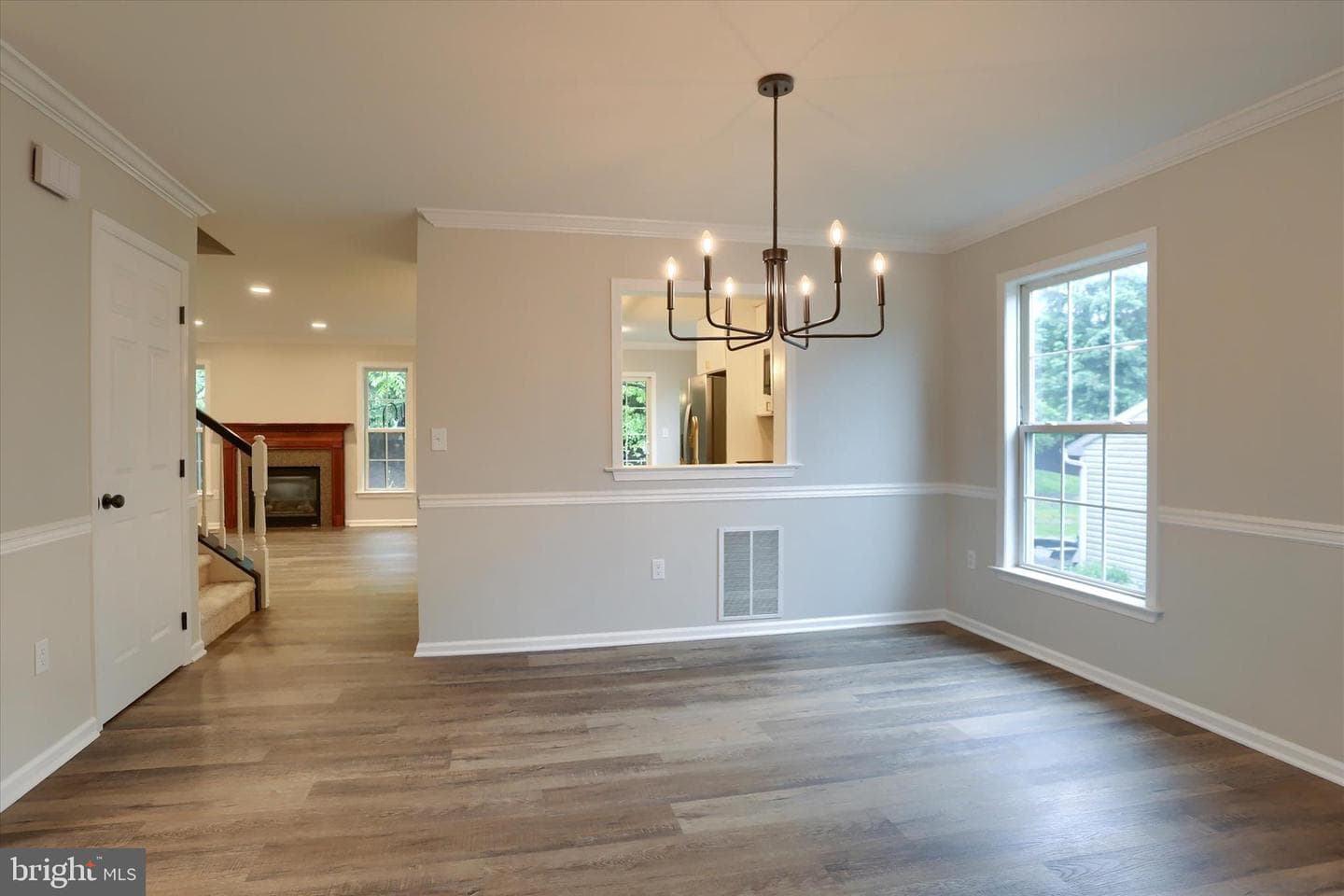 1199 Cross Creek Drive photo 3