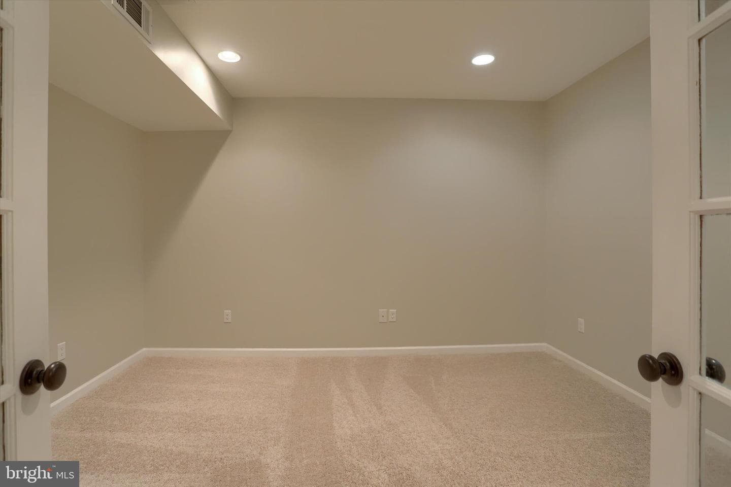 1199 Cross Creek Drive photo 35