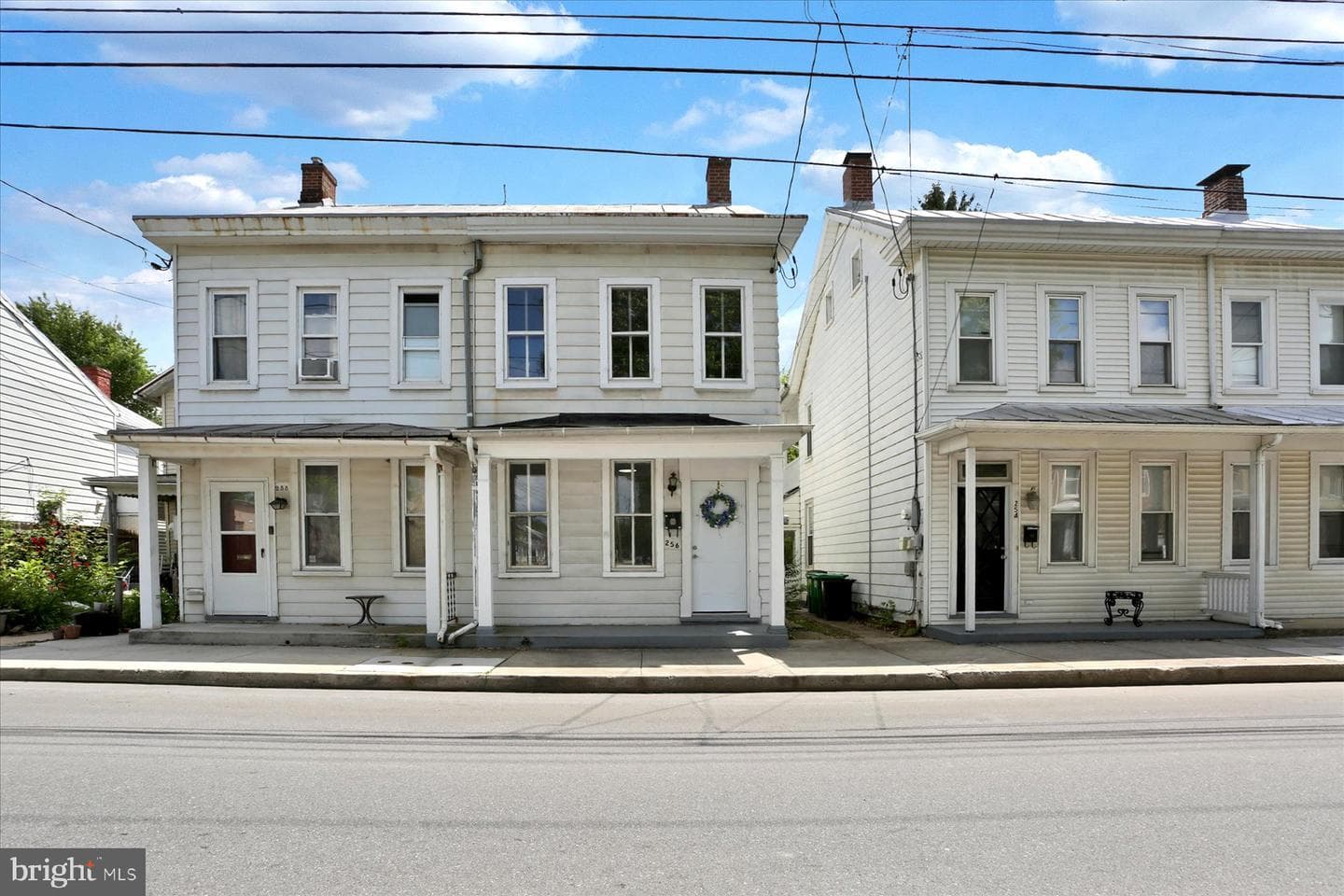 256 E Louther Street, Carlisle