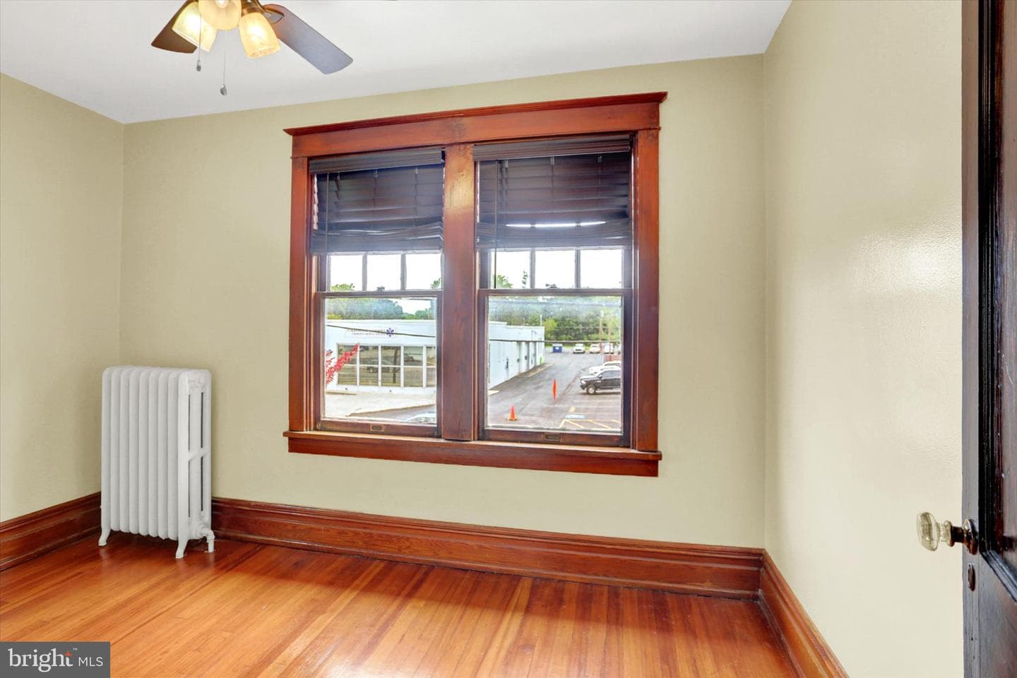 528 S Hanover Street photo 18