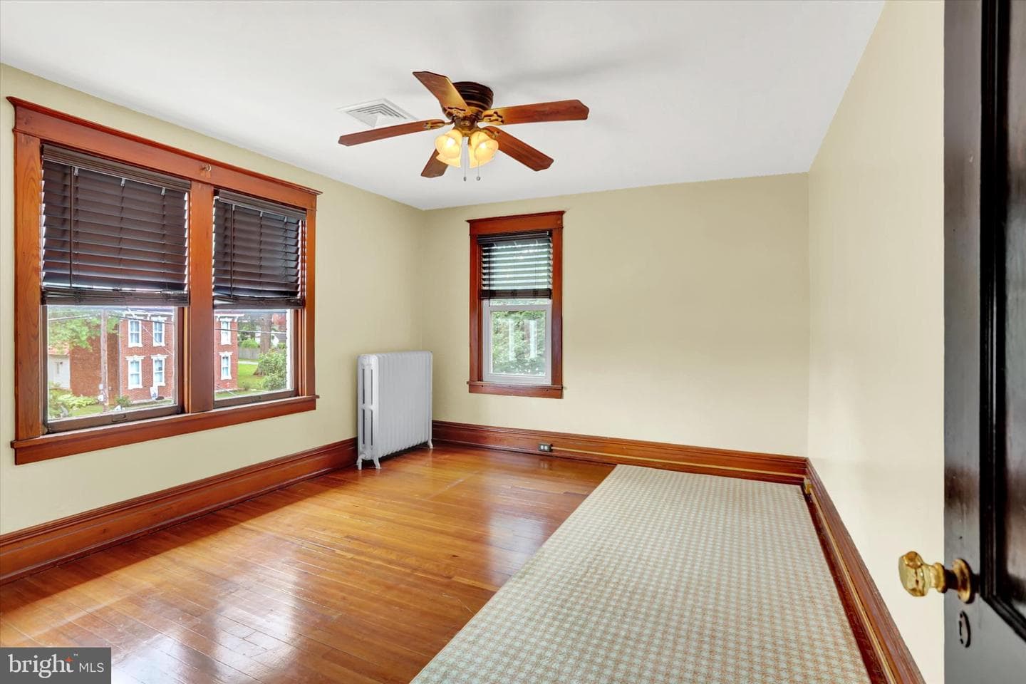 528 S Hanover Street photo 21