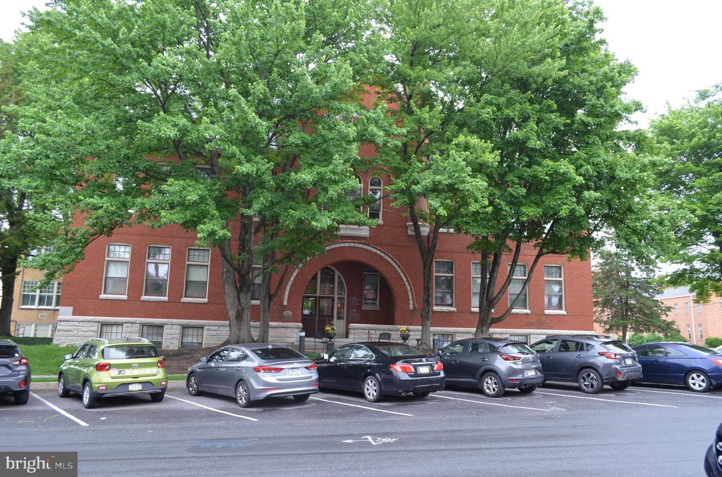 133 W Locust Street, Mechanicsburg