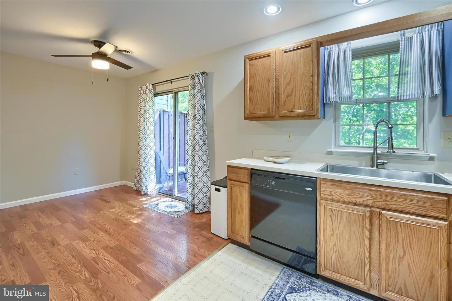 1428 Timber Chase Drive photo 8