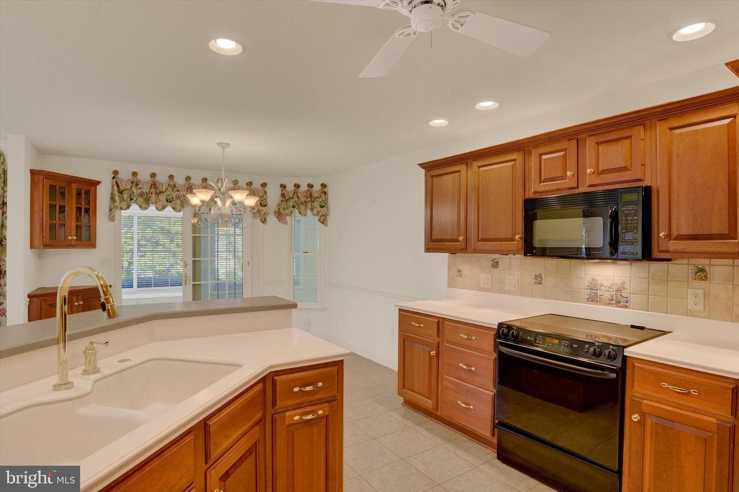 920 Woodley Drive photo 11