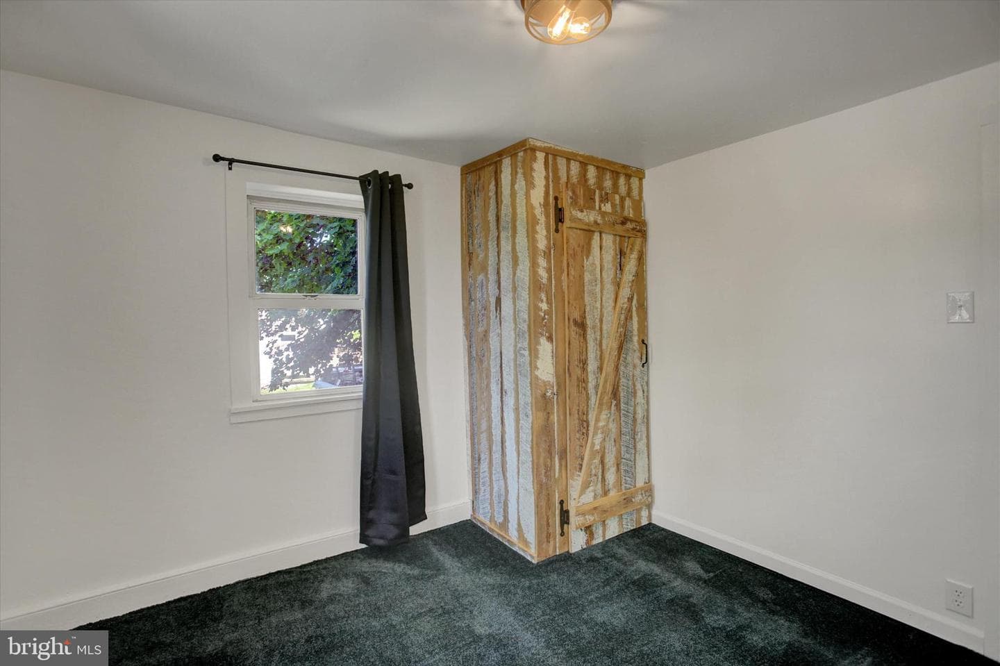 1842 Walnut Bottom Road photo 13