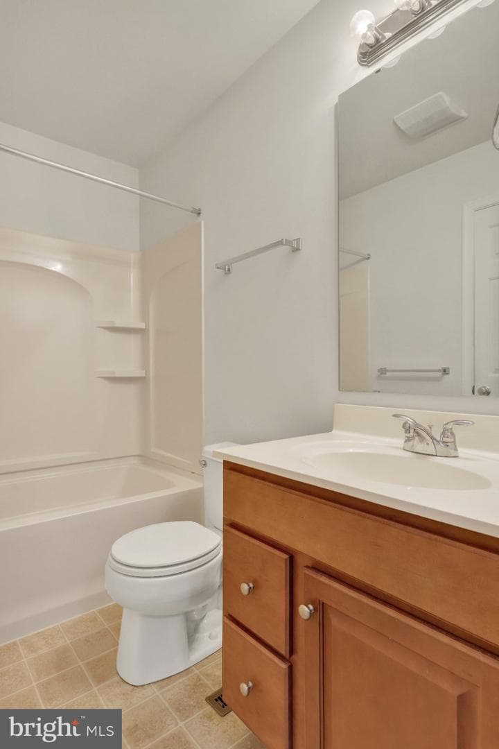 13 Kingsbridge Circle photo 21
