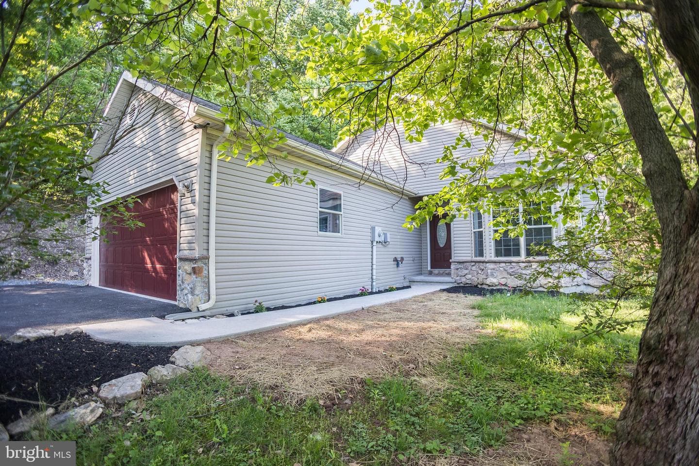 12rr Mountain Street, Mount Holly Springs