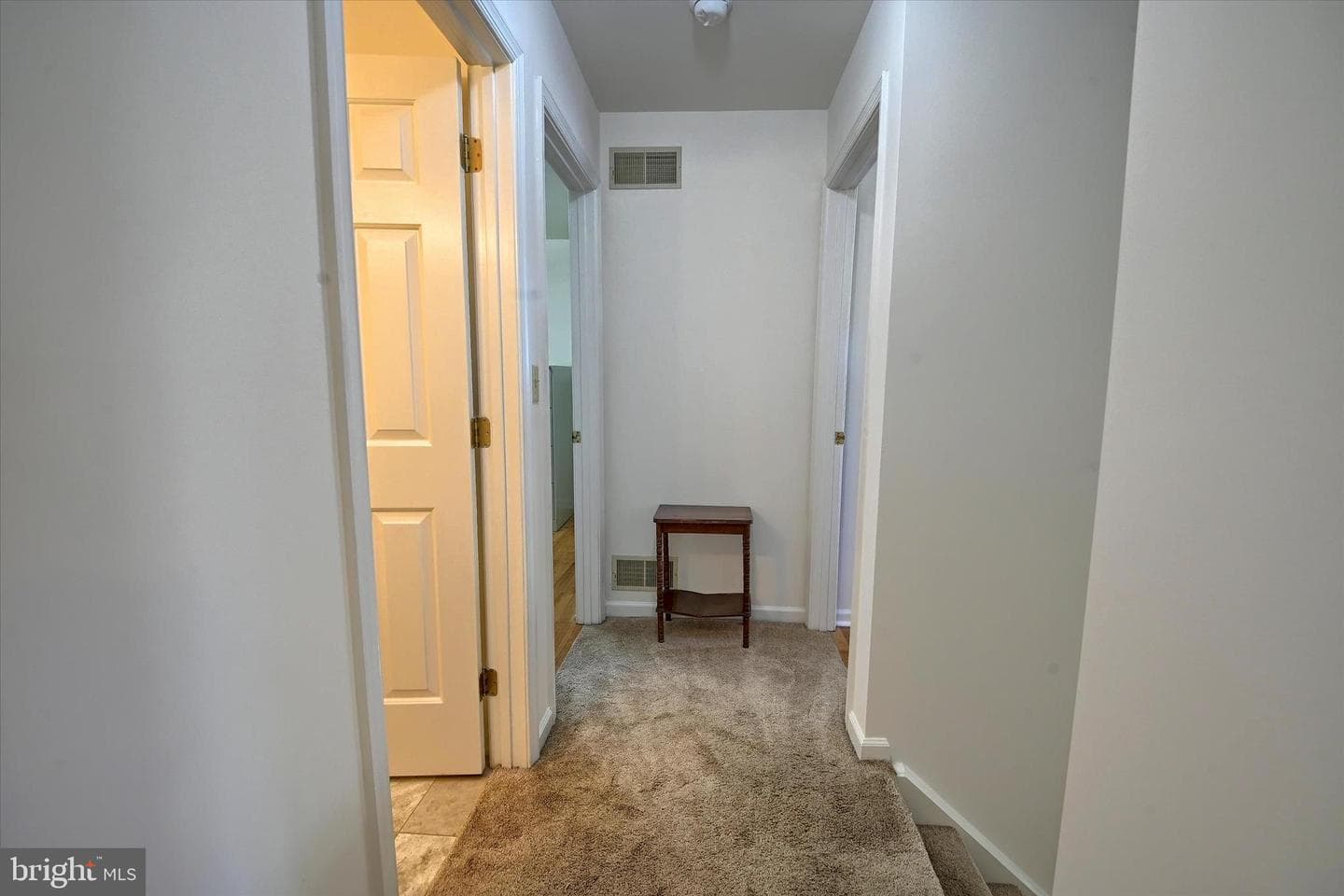 10 Matthew Court photo 28