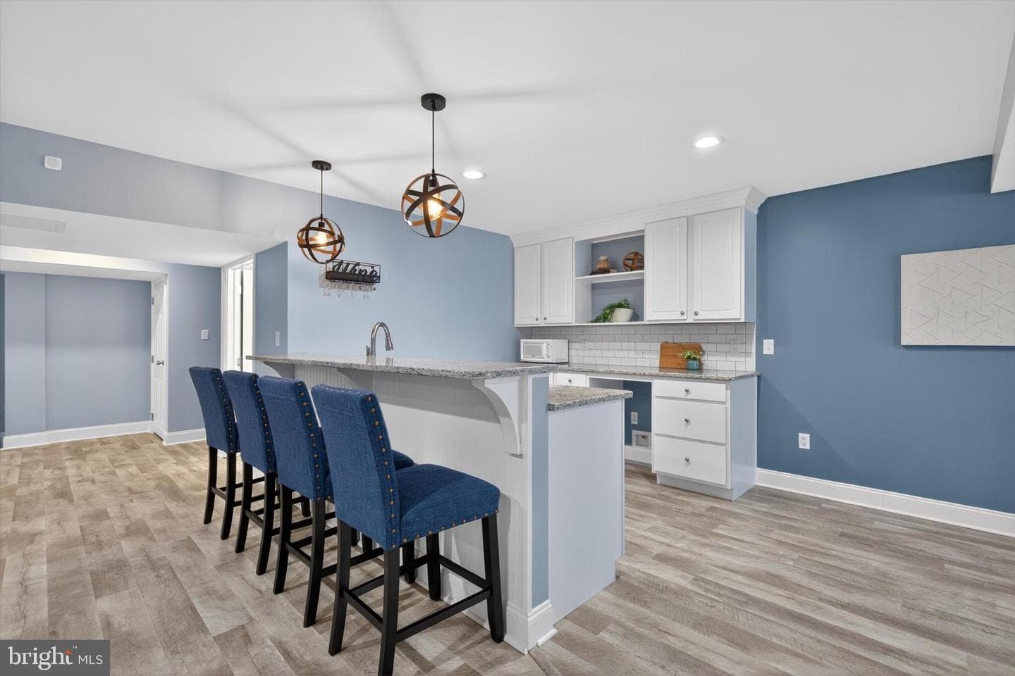 87 Edris Lane photo 45