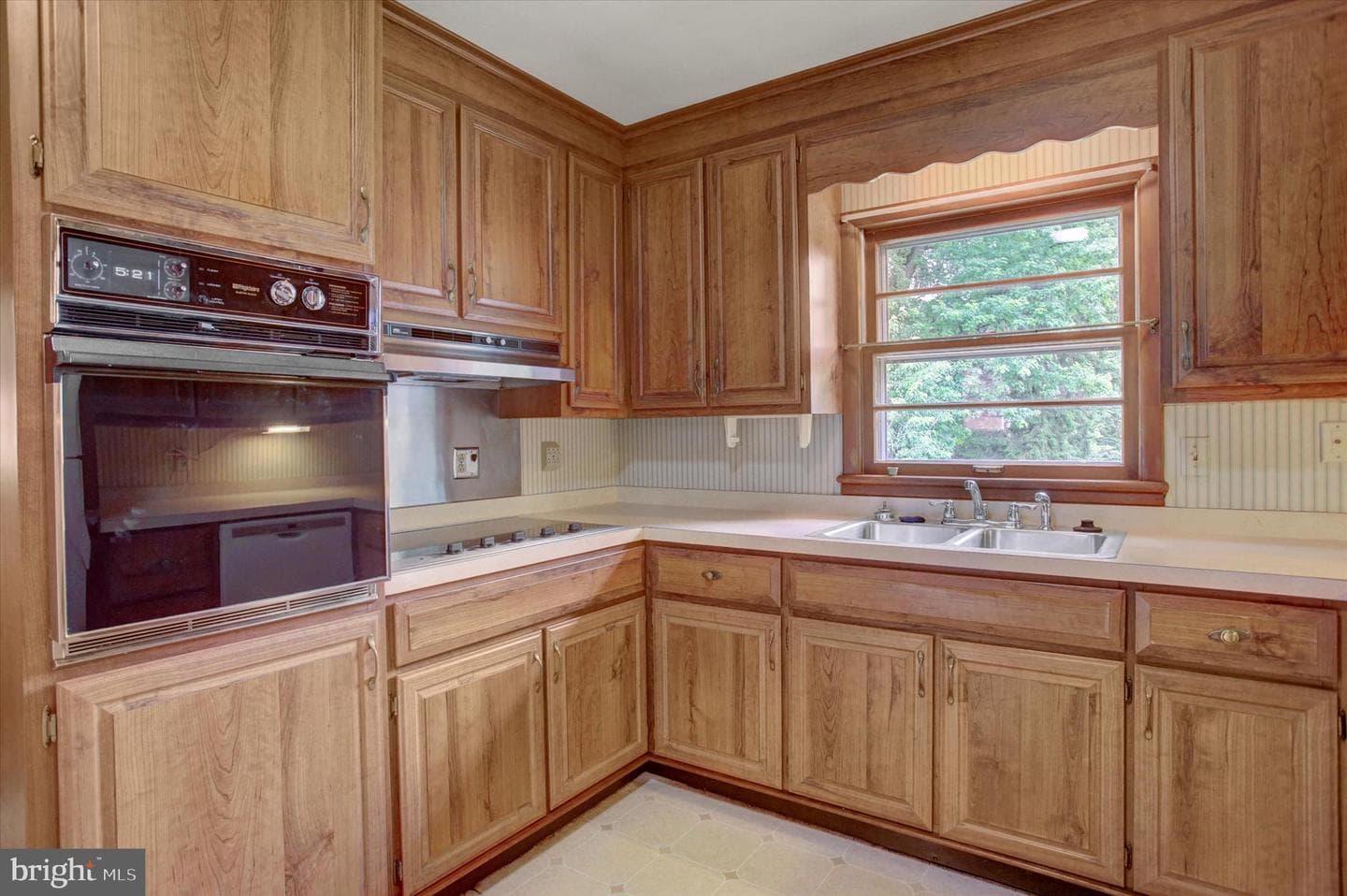 621 Charles Street photo 13